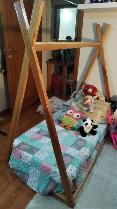 Cama infantil com colchão novo