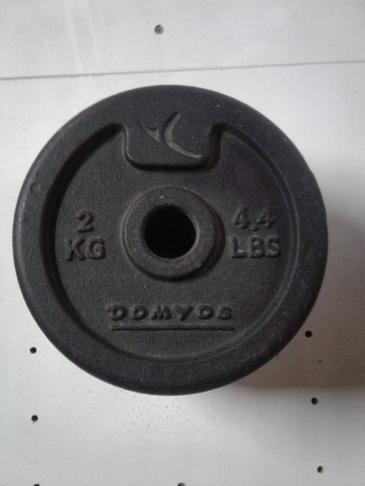 Máquina de musculação multifunções DOMYOS HG60-4, com muitos acessório