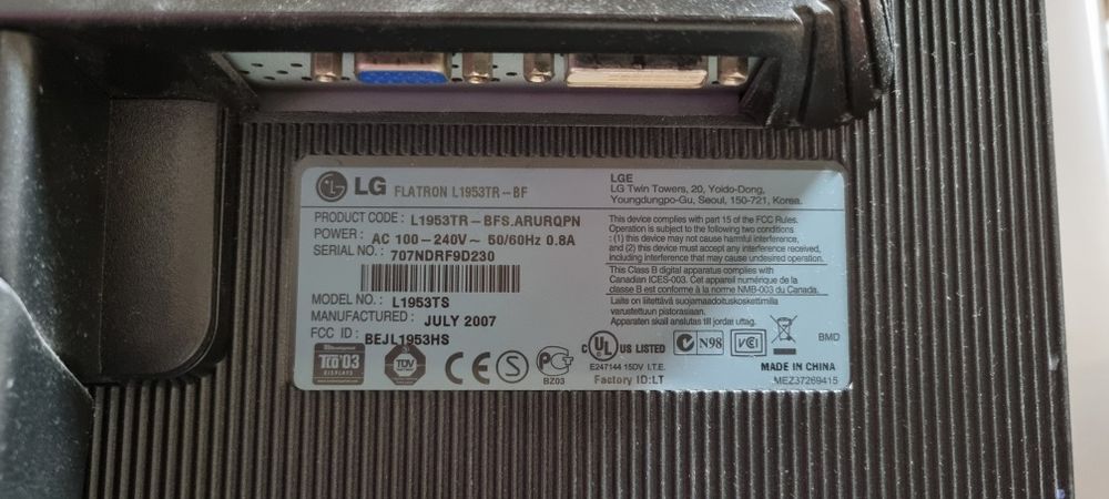 Монітор LG Flatron L1953TR-BF