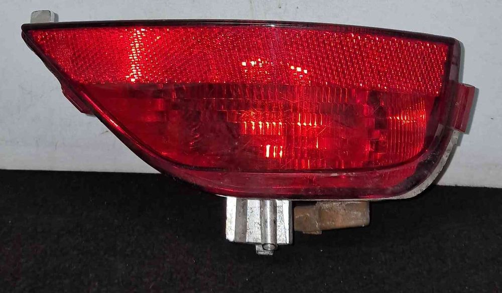 Farolim Nevoeiro Trás Direito - RENAULT MEGANE IV Hatchback