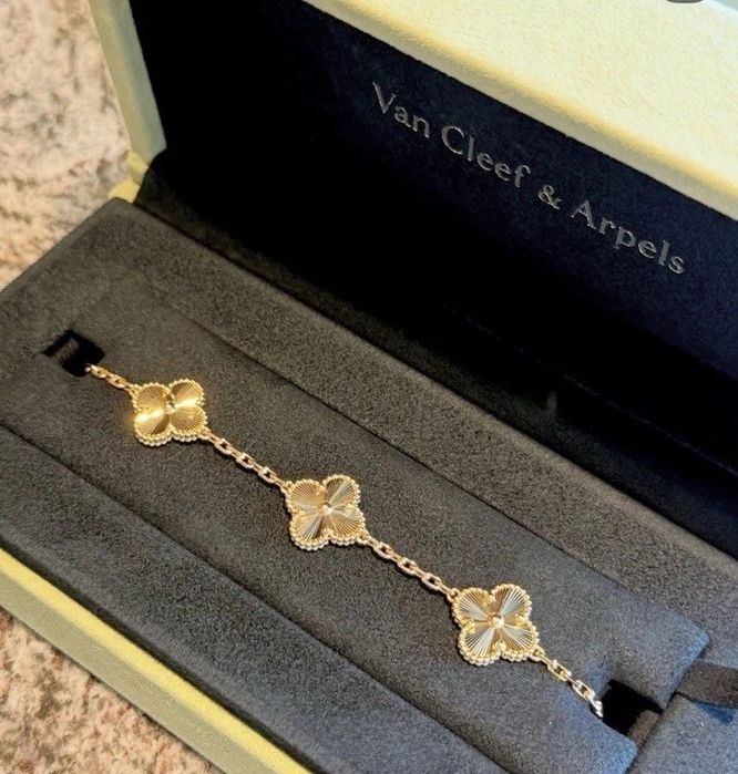 Браслет van cleef