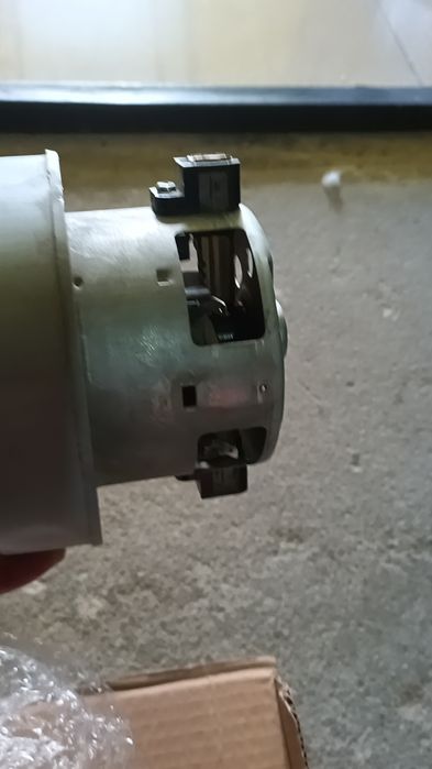 Двигун vcm-m30au пилососа,щітки,б у(самсунг) на запчастини