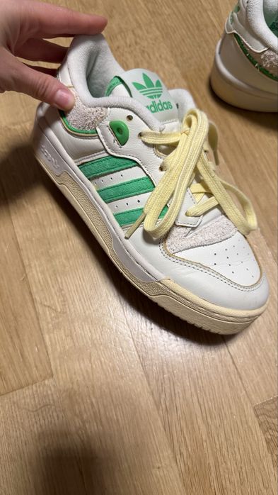Кросівки/кеди adidas Originals Rivalry 86 Low