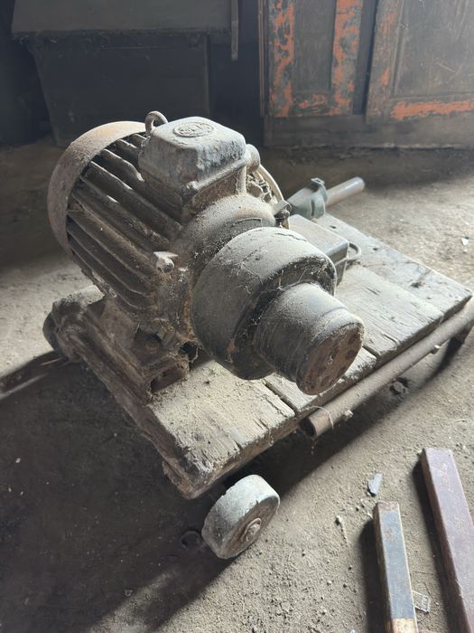 Silnik do krajzegi 5,5 KW
