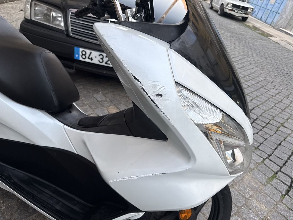 Honda PCX 125 (2018 Registered) - 72,000 km Milage
