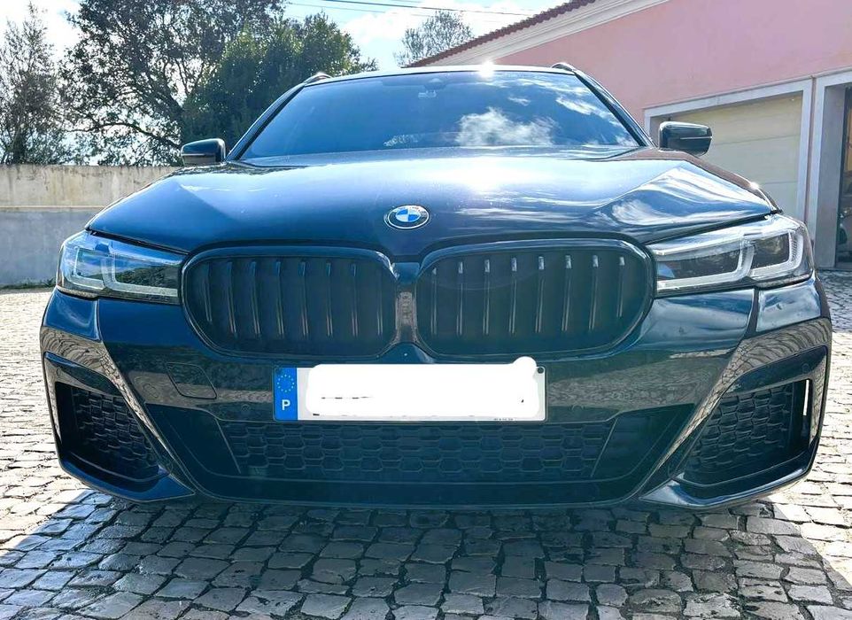 BMW 530 e Pack Desportivo M