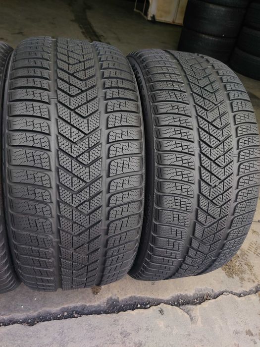 Шини зимові 2шт r21 275 35 Pirelli Sottozero³ низькопрофільні