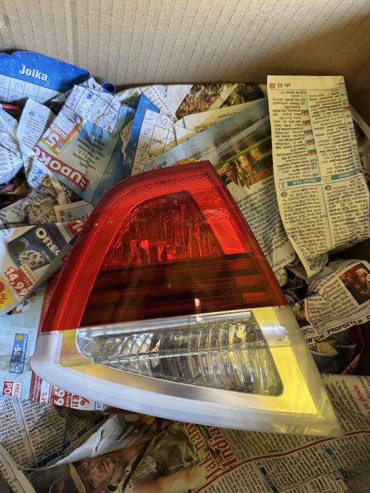 Lampa tyl lewa klapa bmw e90