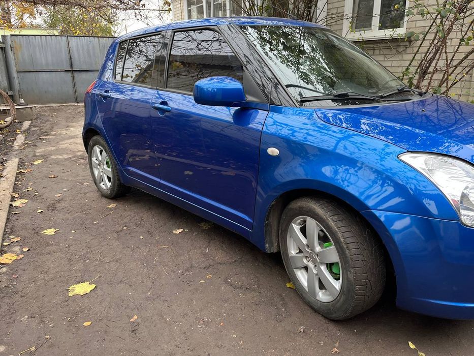 Продам Suzuki Swift 2008