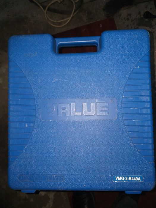 Zestaw manometrów Value