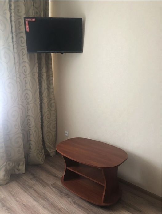 1 км. 2км,3км аренда квартир. Центр. Жд.авто вокз. Кременчук.