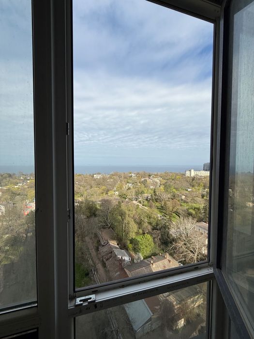 1-room apartment apartment by the address st. Kulikovo pole pl Oktyabrskoy revolyutsii pl (area 67 m²) - Atlanta.ua - photo 2