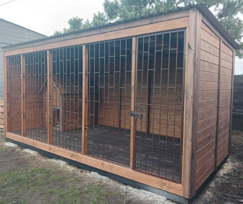 Будки для собак утеплені.Різні розміри.