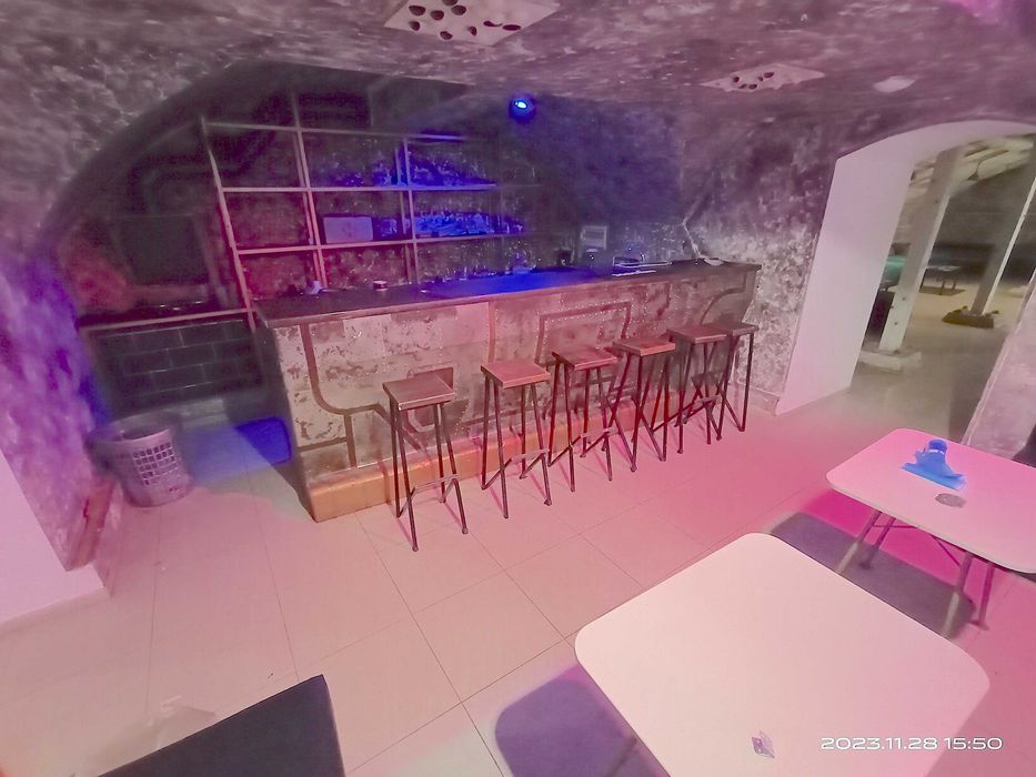 Аренда Сдам Паб 180м² Фасад Бунина,33/ пер Красный/ Кальян Караоке Бар