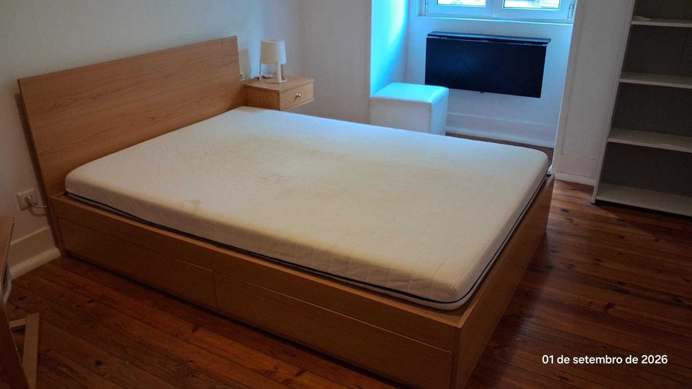 Cama de casal e Colchão