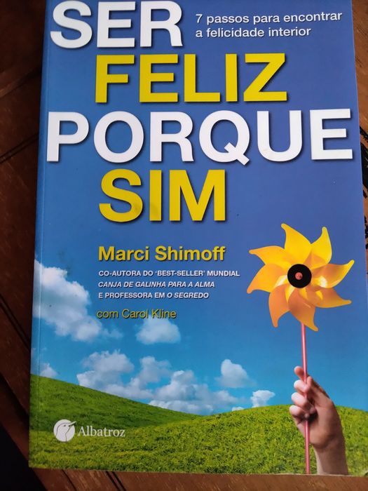 Livro Ser feliz porque sim