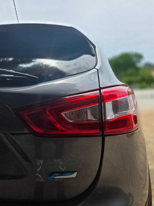 Nissan Qashqai — fotografia 8