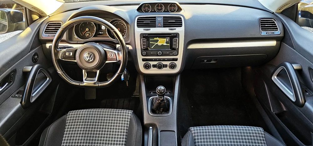 VW Scirocco 2.0 TDI Sport