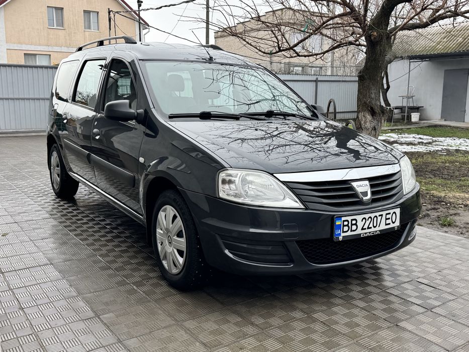 Дача Логан MCV 2010 рік 1.6.