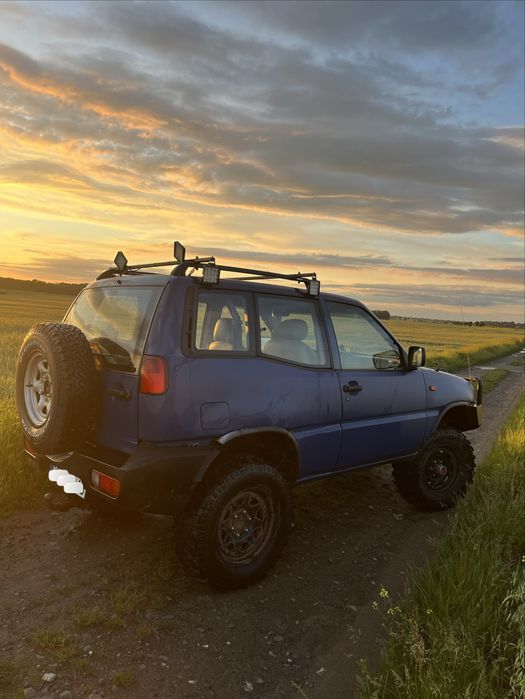 Nissan Terrano 2 2.7 TD