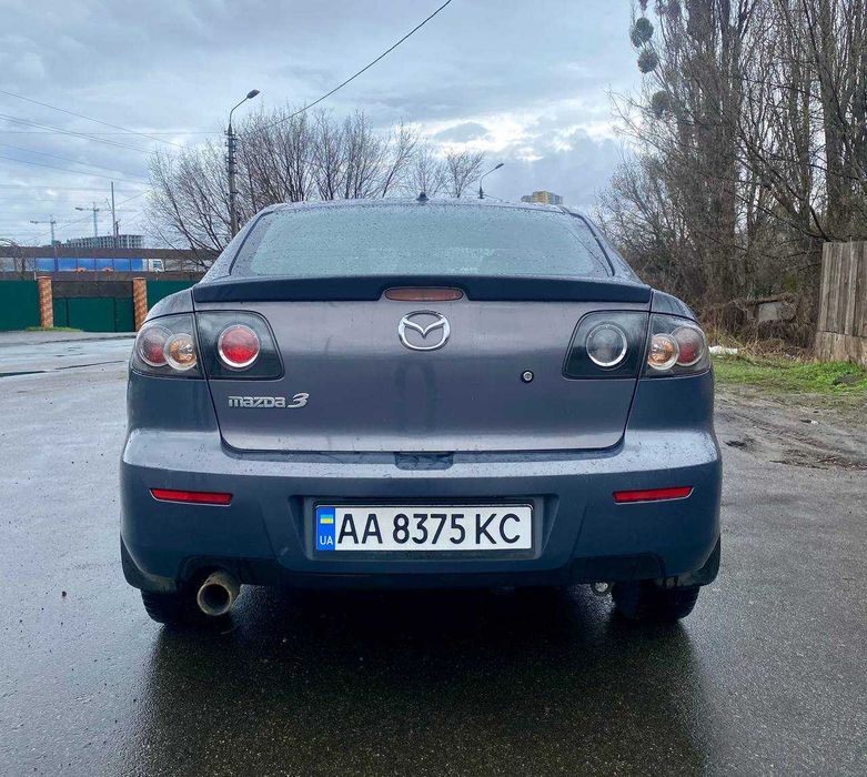 Мазда 3 2007 рік