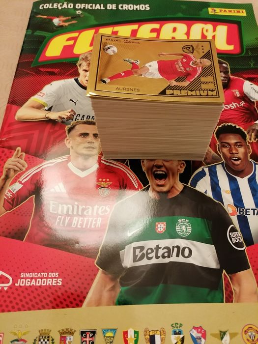 Cromos Futebol 2024-25 Liga Betclic Panini. 
Vendo cromos da coleção/c