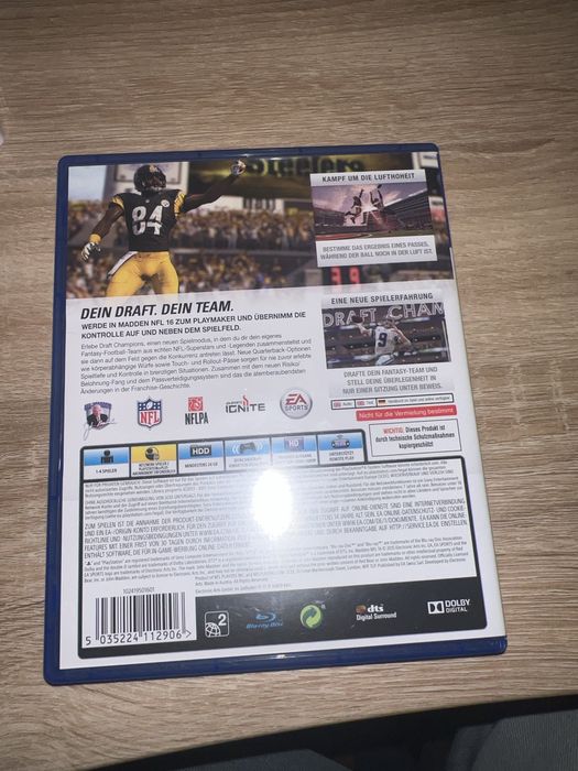 Диск з ігроб Madden 16