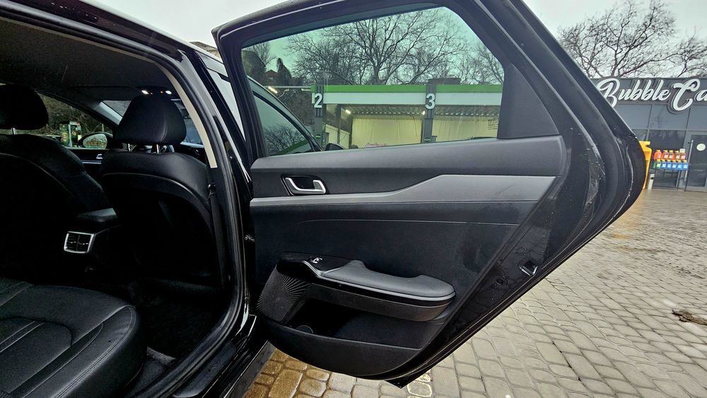 Продам KIA K5 2021 рік