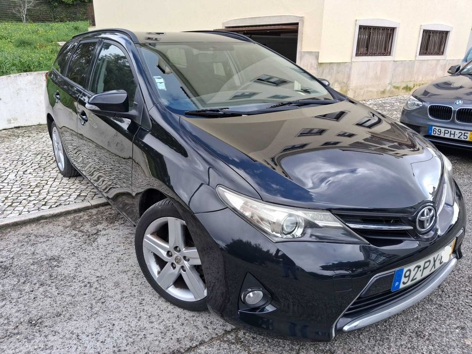 Toyota Auris 1.4 Touring Sports Diesel