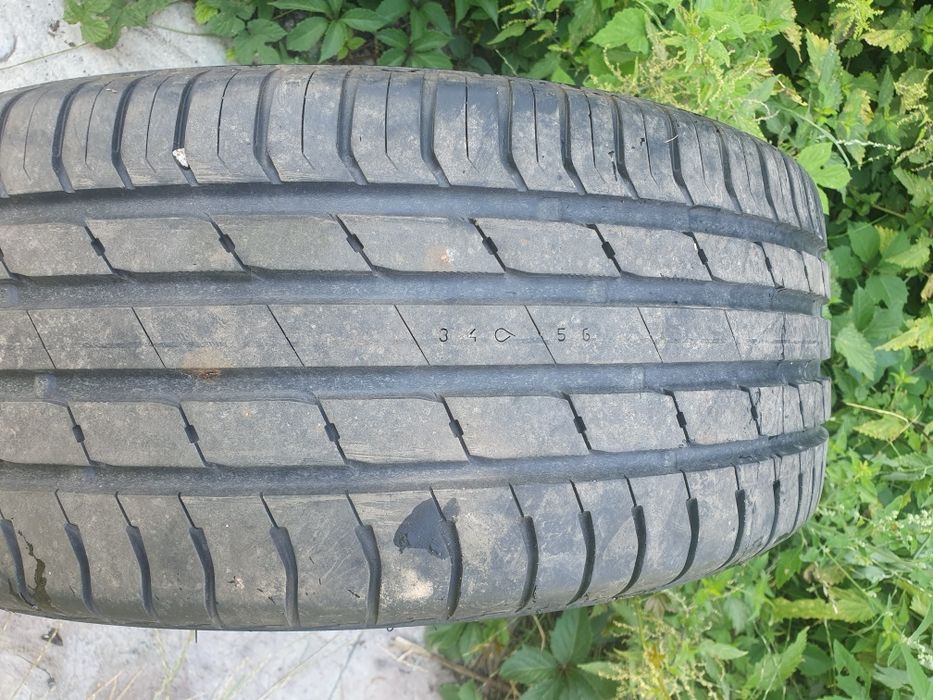 Nokian hakka blue. 215/45 r18 93w.Протектор 6мм.