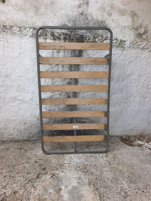Conjunto 2 colchões com estrados