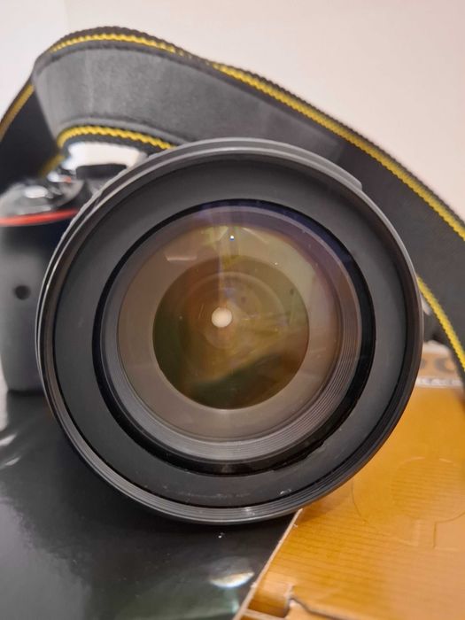 Lustrzanka NIKON D5300 af s dx nikkor 18 105mm vr kit