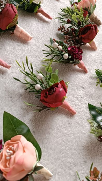 Бутоньєрка весільна