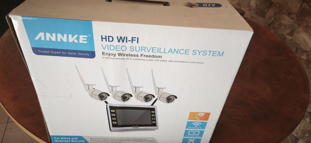 Sistema NVR Wi-Fi com 4 câmara 1 monitor 1 disco de 1 TB