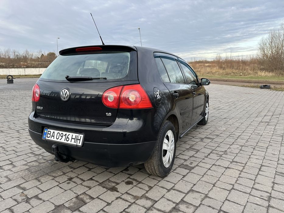 VW Golf V 1.6 MPI газ/бензин