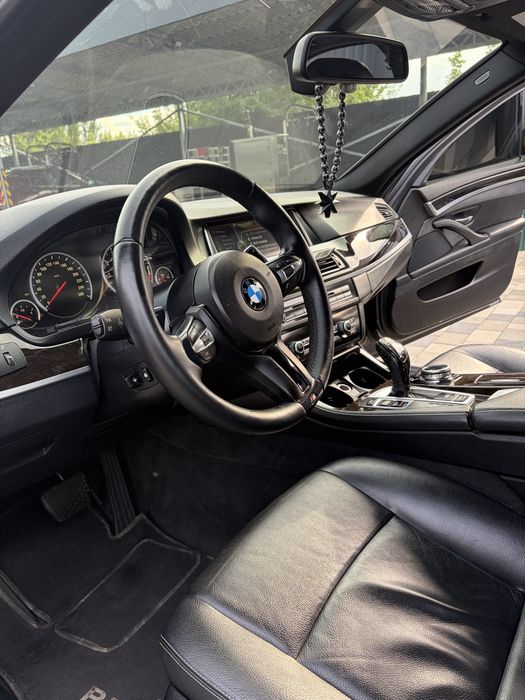 Продам BMW F10 528і