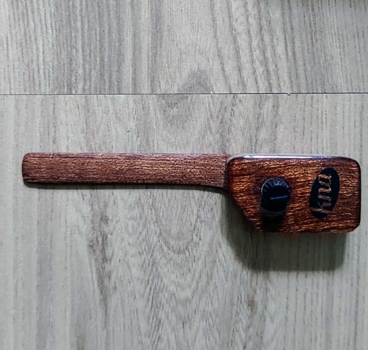 Przystawka Piezo do ukulele. Nagłaśnianie ukulele