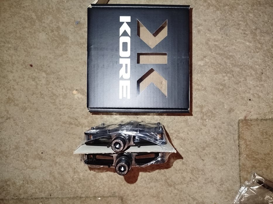 Продам велопедали