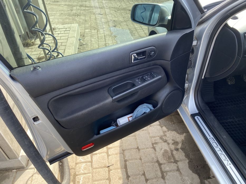 Продам гольф 4 1.6 16v 2001г