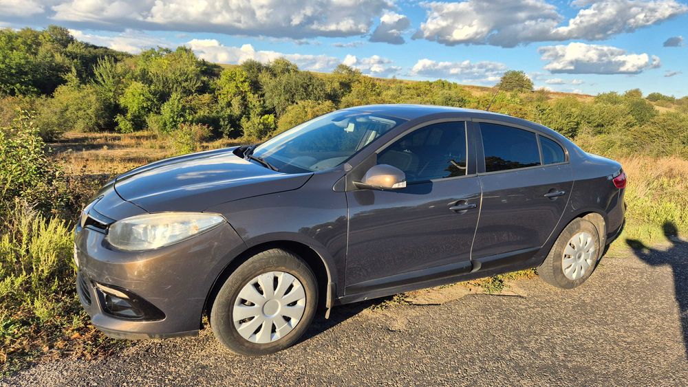Renault Fluence 2013, 1.6 бензин, варіатор, 170 тис