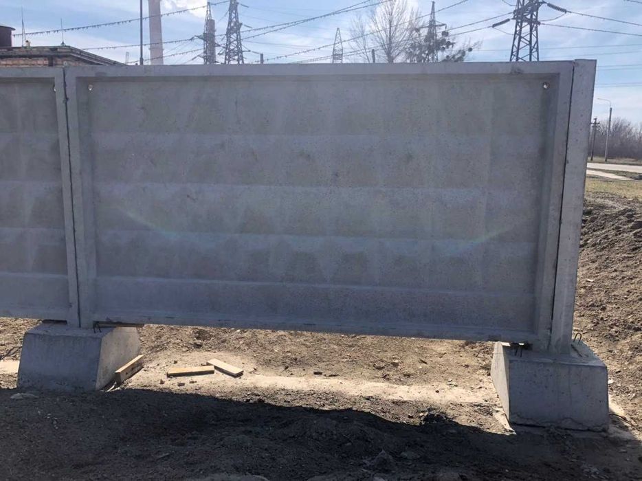 Палі забивні залізобетонні, плити перекриття 26.12, плити дорожні