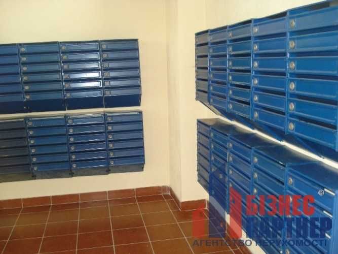 Продається простора 2-кімнатна квартира у сучасному будинку по вул. Байди Вишневецького, 97