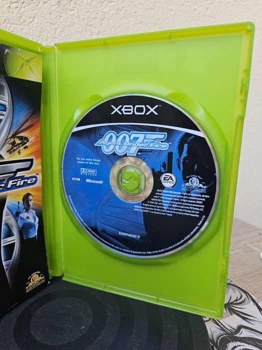 James Bond 007: Agent Under Fire (Original Xbox, Tested, With Case)