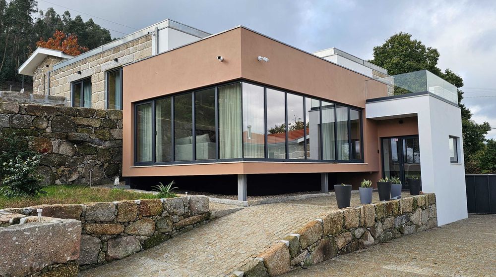 Quinta com duas casas - Farm with two Houses, near Douro River