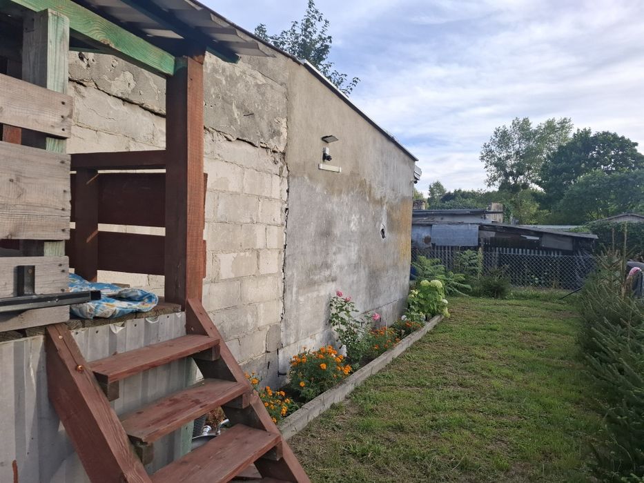 Sprzedam mieszkanie 3 pokoje kuchnia łazienka