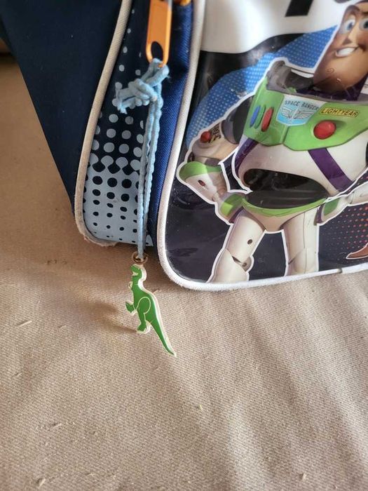 Mochila Toys at Play