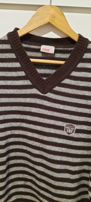 Pullover de lã, da marca SMF. Tam M