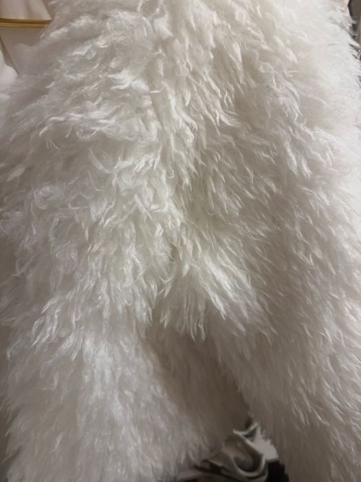 Продам білу шубку