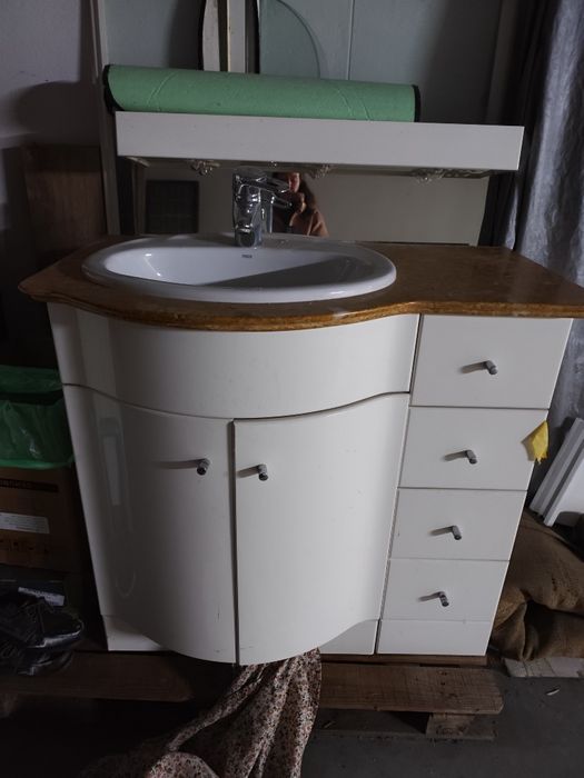 Armário casa de banho