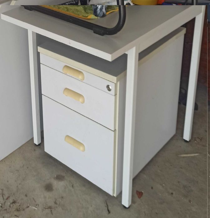 Mobilioario de escritório